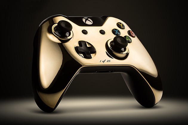 24k-Gold-Gaming-Controllers-by-Colorware-3