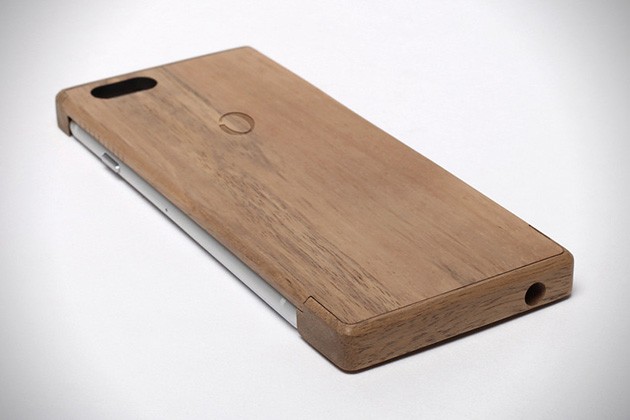 iPhone-6-Wood-Shell-Wireless-Charger-by-Oree-3