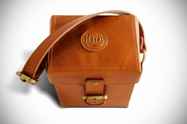 CamCarry-Camera-Bag-by-Chivote-image-2-630x420