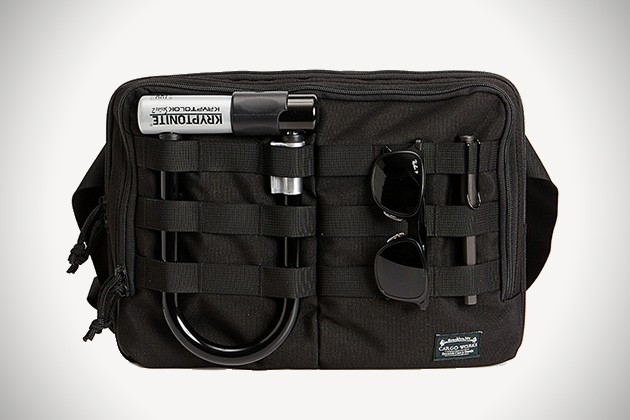 MacBook-EDC-Kit-by-Cargo-Works-2