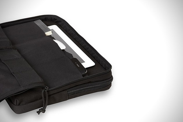 MacBook-EDC-Kit-by-Cargo-Works-5