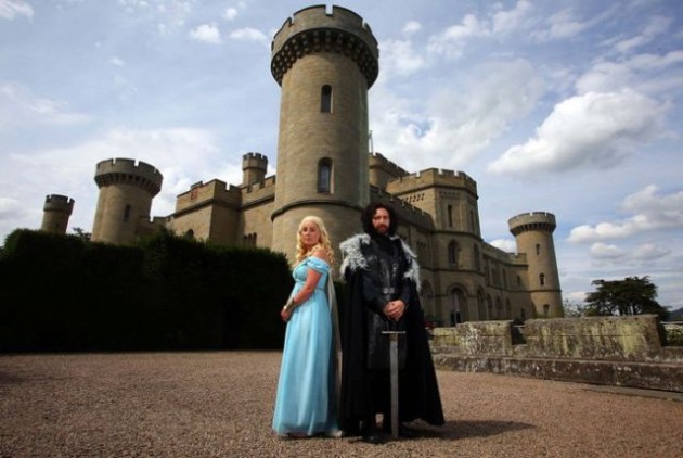 nerdy_wedding_photo_shoots_that_are_actually_kind_of_awesome_640_20