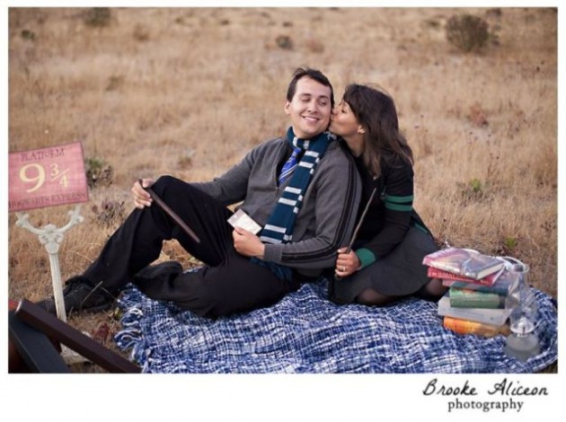 nerdy_wedding_photo_shoots_that_are_actually_kind_of_awesome_640_28