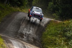 143366_Neuville08FIN15cm384