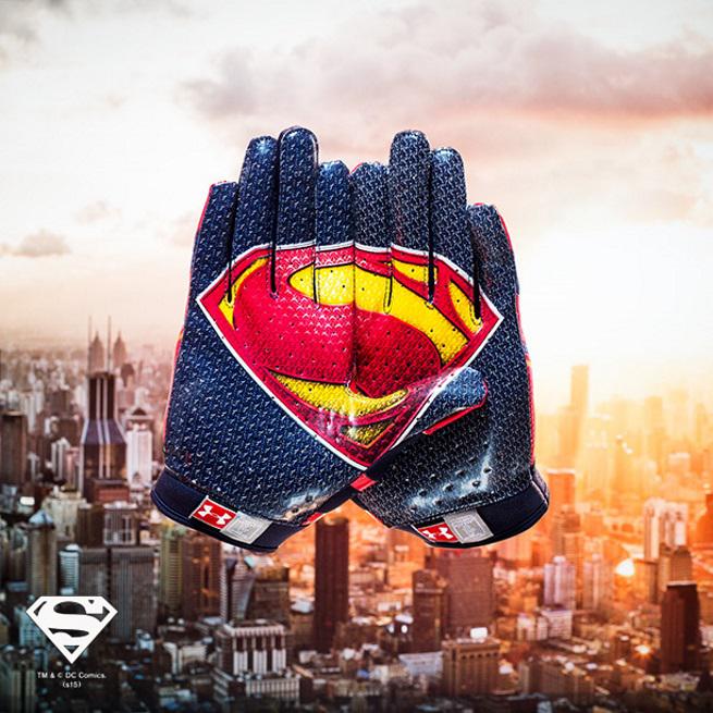 2_1_11_gants-football-superman_xl