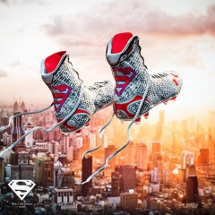 2_1_12_chaussures-football-superman_xl