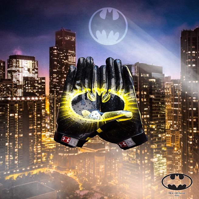 2_1_2_gants-football-batman_xl
