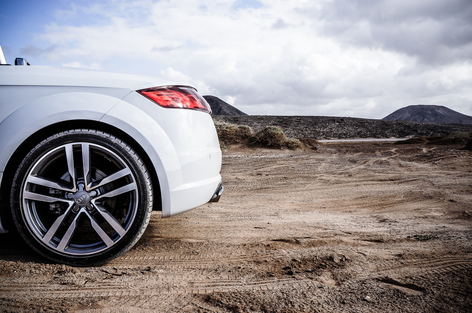 Audi TT TTS-13