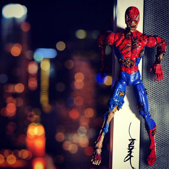 6_1_8_des-figurines-super-heros-marvel-mode-zombie