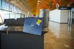 Asus UX305-9