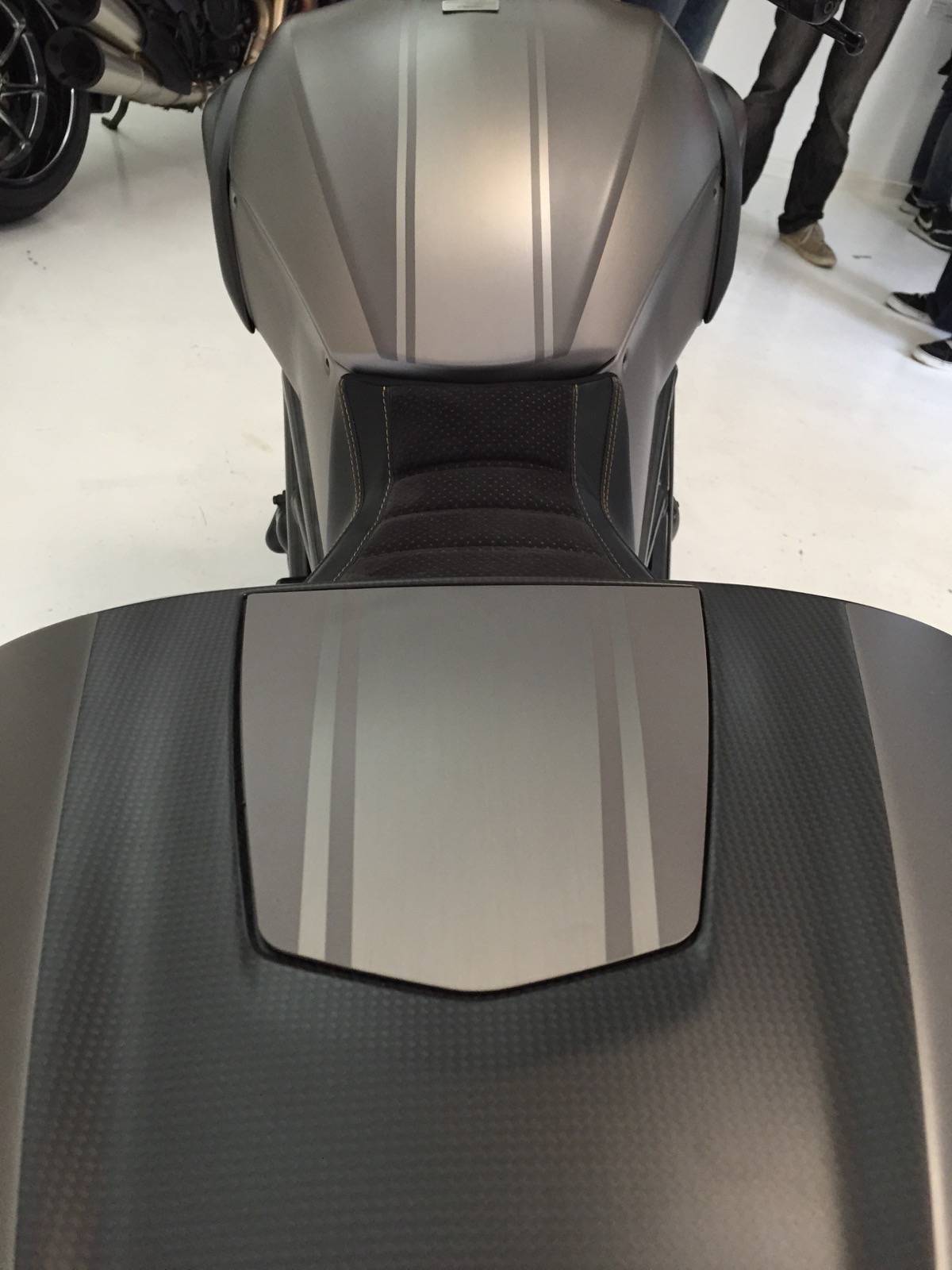 Ducati_Diavel_05