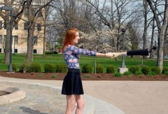 forever-alone-le-bras-a-selfie-vous-permettra-de-faire-croire-a-tout-le-monde-que-vous-avez-des-amis-2