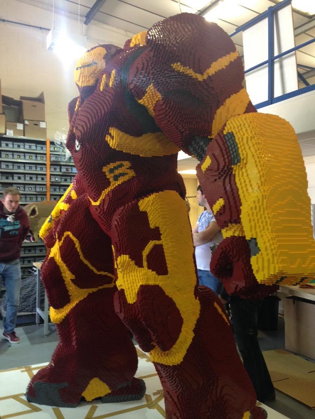hulkbuster-lego-2