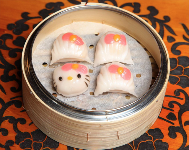 Hello-Kitty-Chinese-Cuisine-