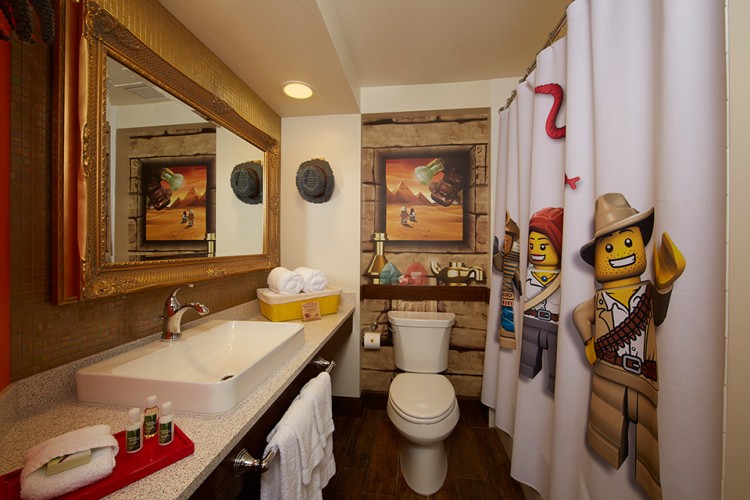 img960Premium-Adventure-Bathroom
