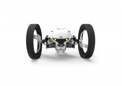 ParrotMinidrone_JumpingNight_Buzz-1024x724