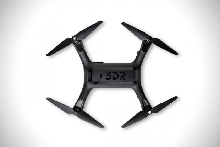 3DR-Solo-Drone-4