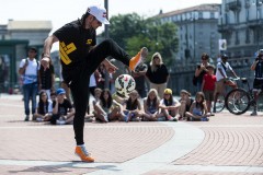 sean-garnier-red-bull-fantasy-foot-freestyle-milan