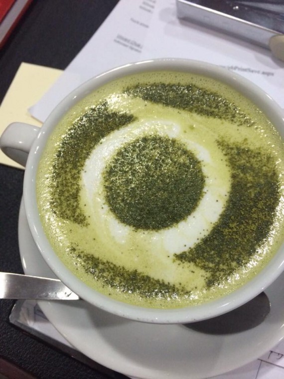 1_1_13_restaurant-officiel-comics-malaisie-boisson-green-lantern