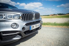 BMW-X6-M50D-18