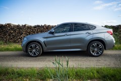 BMW-X6-M50D-27