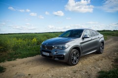 BMW-X6-M50D-28
