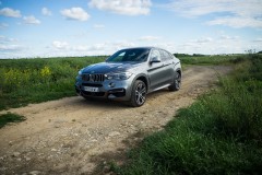 BMW-X6-M50D-29
