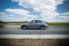 BMW-X6-M50D-3