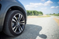 BMW-X6-M50D-9