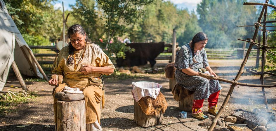 4a361598c2cd9199d3ae003a9747856f86c58e89_edmonton_fort-edmonton-park-_things-to-do-4