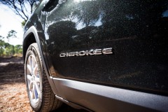 Jeep-Cherokee-12