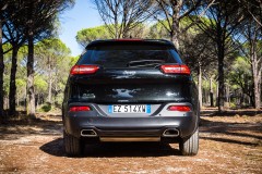 Jeep-Cherokee-19