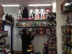 2_1_7_boutique-star-wars-paris