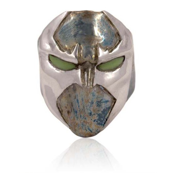 1_1_13_createur-sublimes-bijoux-rend-hommage-aux-personnages-pop-culture