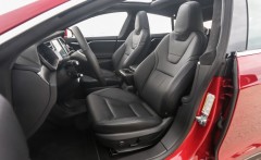 2015-Tesla-Model-S-P85D-129-876x535