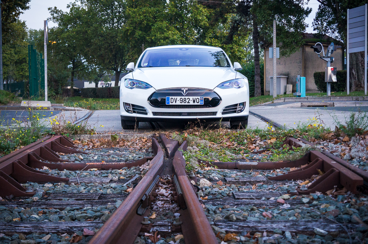 Tesla-35