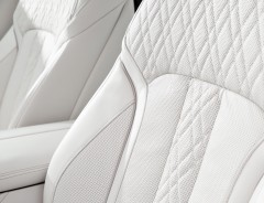P90178502_highRes_the-new-bmw-7-series