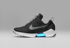 Nike-HyperAdapt-1.0-Lacage-Automatique