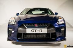 Nissan-GTR-2017-9