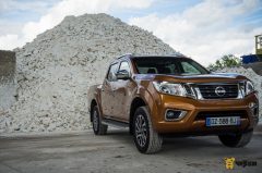 Nissan-Navara-22