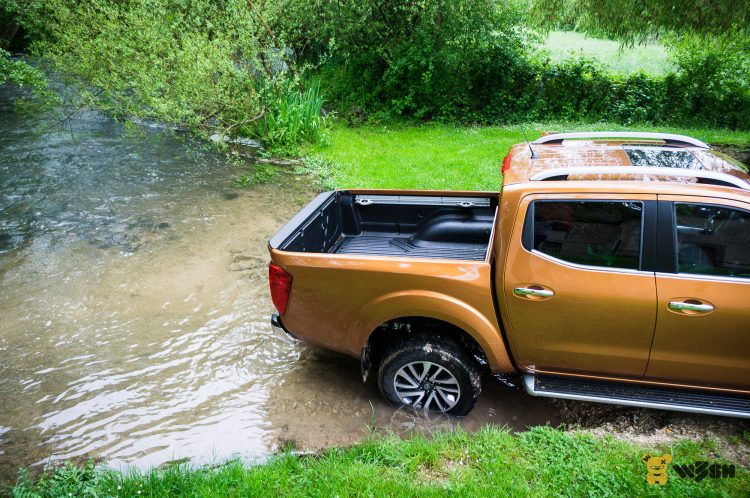 Nissan-Navara-31