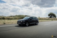 AudiQ7etronquattro-25