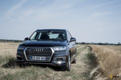 AudiQ7etronquattro-9