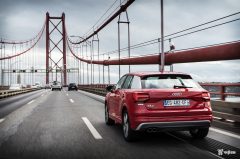audi-q2-10