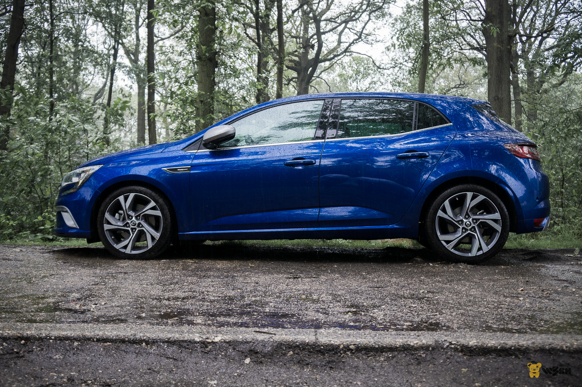 renault-megane-gt-3