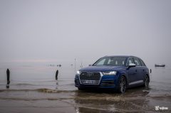 Audi-SQ7-W3SH-36