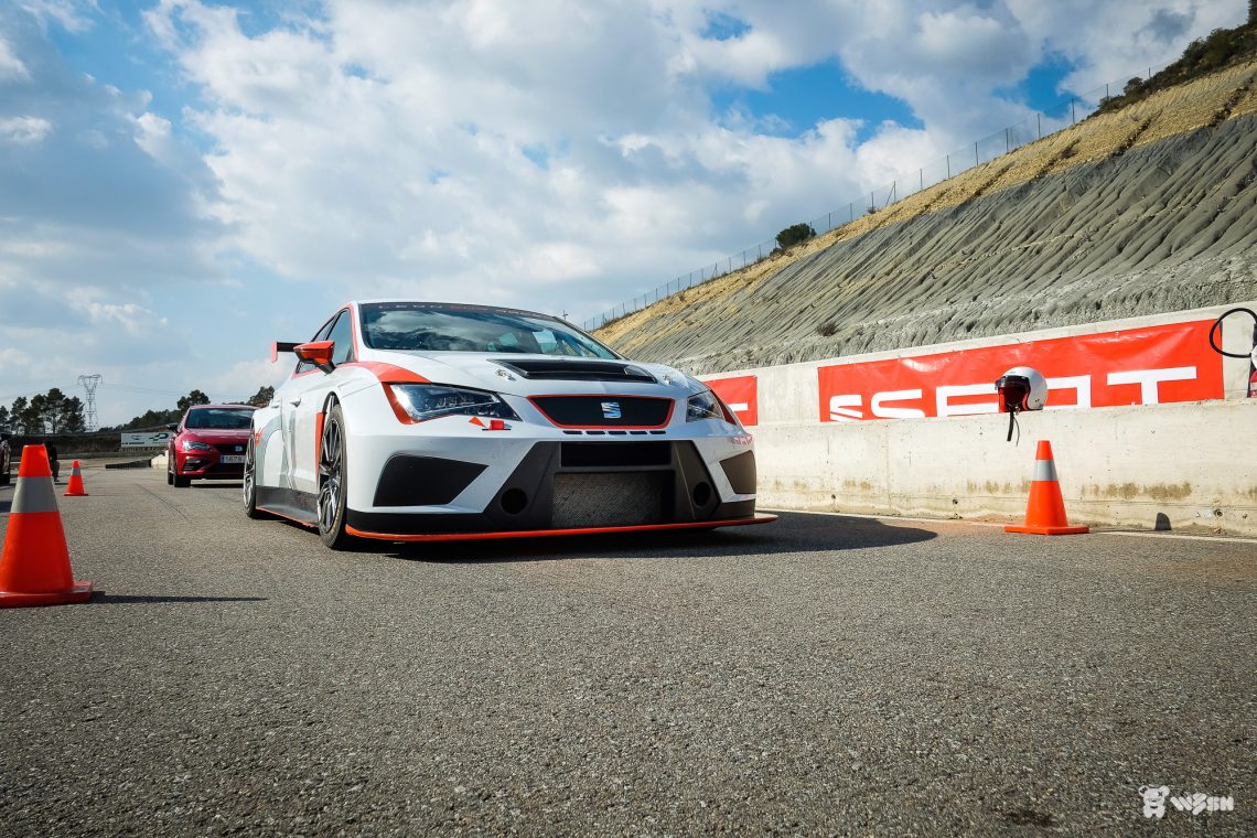 SEAT-Leon-CUPRA-20