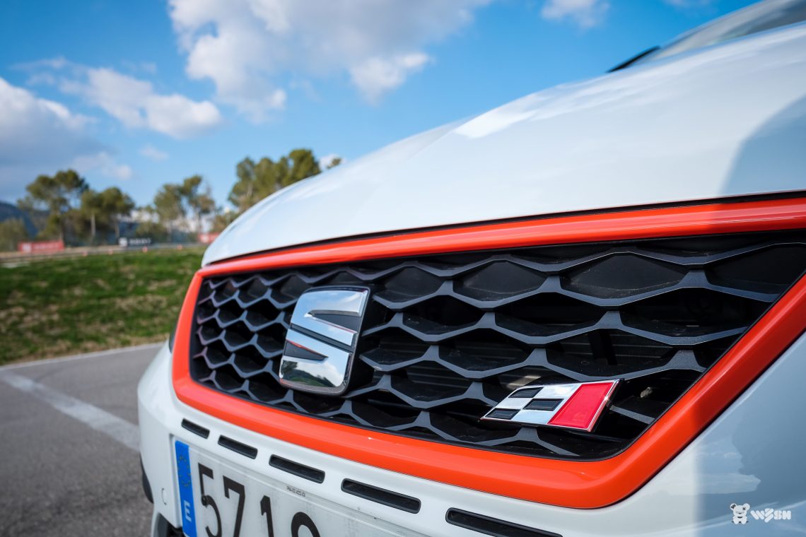 SEAT-Leon-CUPRA-30