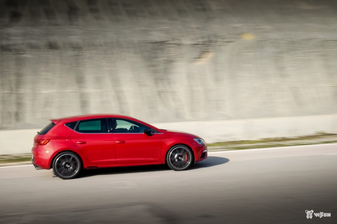 SEAT-Leon-CUPRA-39