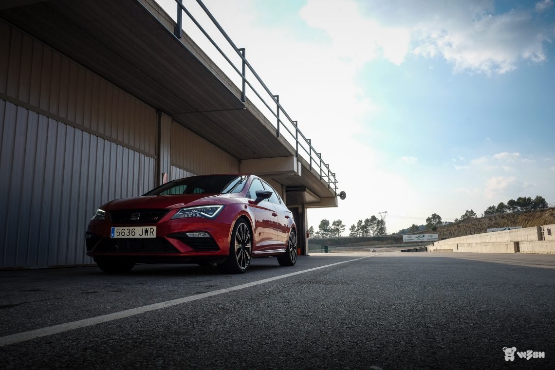 SEAT-Leon-CUPRA-43